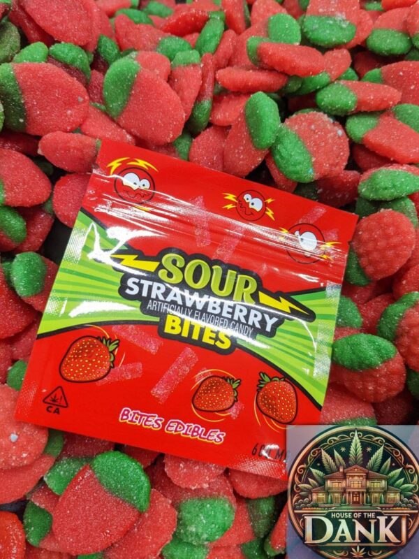 Sour Strawberry Bites (600mg THC) – 10 Pack